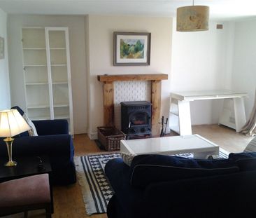No 3 Rosnastraw Courtyard, Tinahely, Wicklow - Photo 3