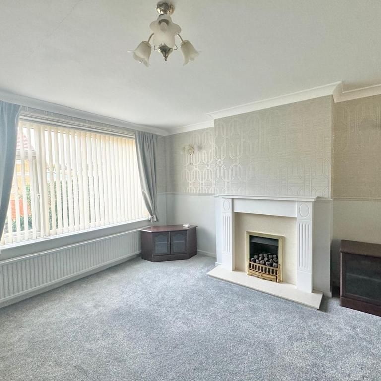 3 bedroom semi-detached house to rent - Photo 1