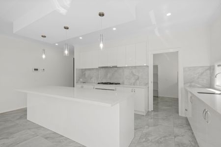 Stunning and Modern 4-Bedroom Home in Donnybrook - Photo 5