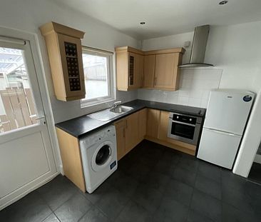 58 Ainsworth Drive, Belfast, BT13 3EJ - Photo 4