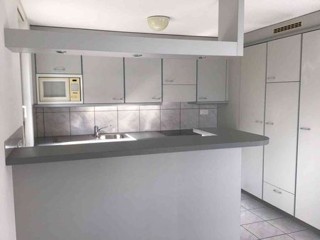 4.5 Zimmer, 100 m², 1. Stock - Photo 2