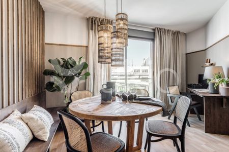 Madrid Capital, Community of Madrid 28009 - Photo 2