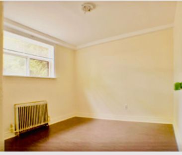 For Lease - 46 Hay Avenue Unit# 1 bedroom unit, Toronto, Ontario - Photo 1