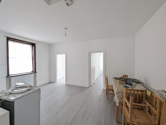 Two Bedroom Flat To Let West Hendon Broadway NW9 - Photo 1