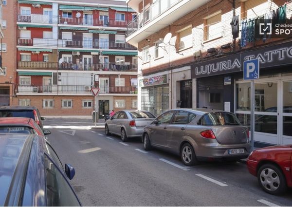 madrid, Community of Madrid 28032