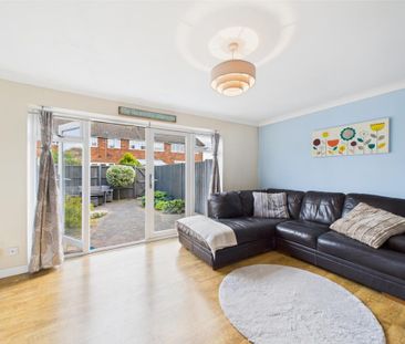 3 bedroom terraced house to rent - Photo 3
