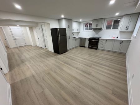 For Lease - 79 Cedarholme Avenue, Caledon, Ontario - Photo 5