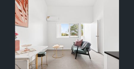 LAST ONE- New Boutique Apartment- Furnished, All Bills Included - Photo 2