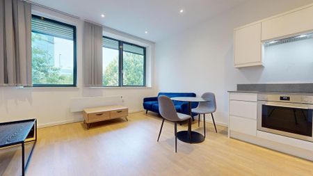 1 bedroom flat to rent - Photo 3