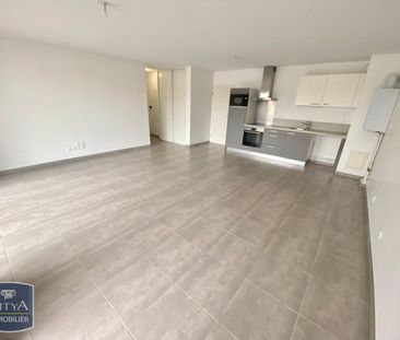 Location Appartement 3 pièces 68m² CUERS 83390 - Photo 3