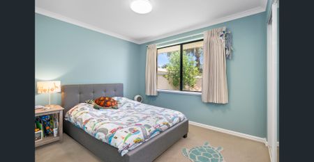 Experience Unrivalled Luxury Living in Exclusive Broadwood - Photo 5