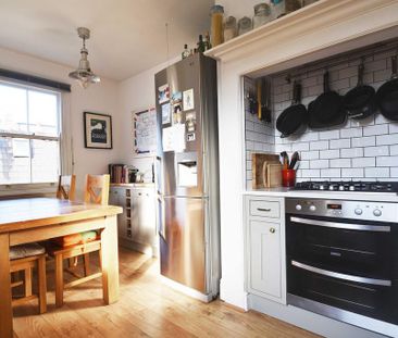 3 bedroom apartment to rent - Photo 5