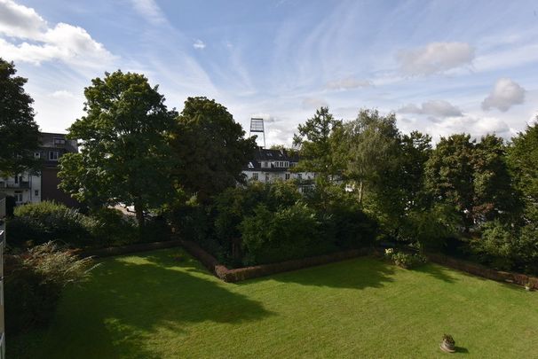 Sonnige, hochwertige Wohnung mit Balkon und Garage in Peterswerder/Nähe Weserstadion - Photo 1