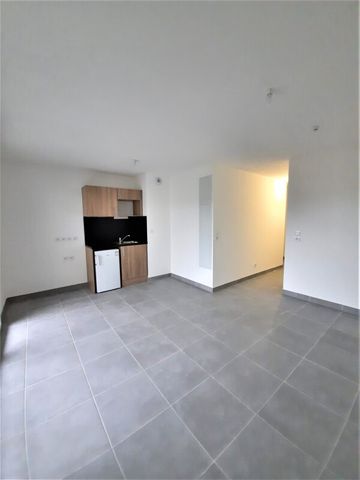 Location Appartement 1 pièce 29m² JUVIGNAC 34990 - Photo 2