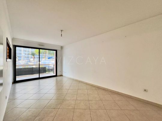 Location Appartement 2 pièces 43m² VILLENEUVE LOUBET 06270 - Photo 1