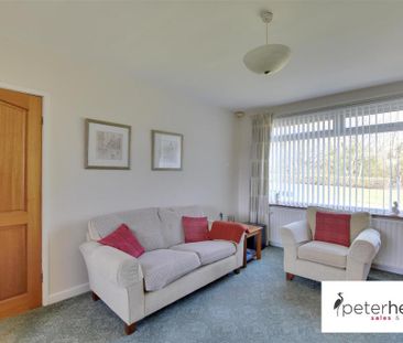 3 bedroom end of terrace house to rent - Photo 4