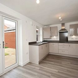 Fox Lane, Sturry, Canterbury, CT2 0FG, Kent - Photo 3