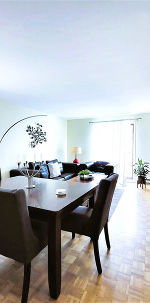 GRAND 5 1/2 PRES DU METRO LONGUEUIL - Photo 1