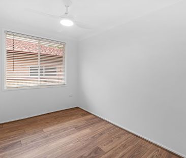 Newly renovated close to freeway - Photo 6