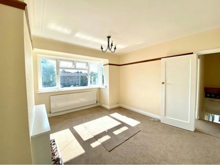 Flat to rent on - Photo 3