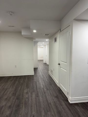 For Lease - 25 Banner Elk Street, Brampton, Ontario - Photo 2