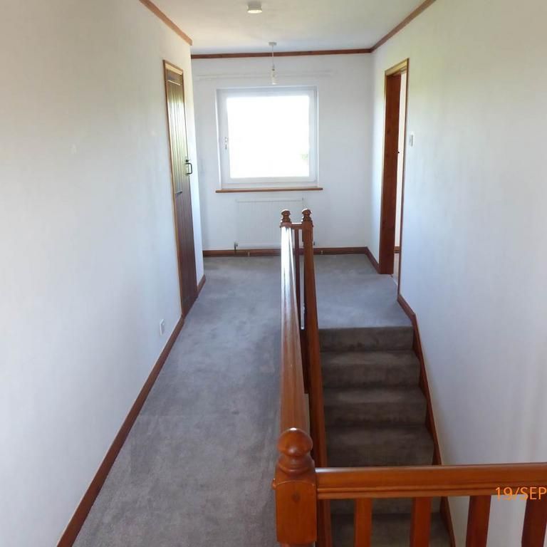 3 bedroom detached house to rent - Photo 1