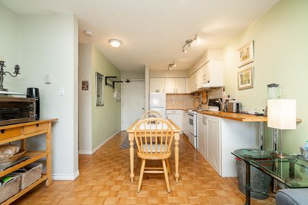 2211 West 5th Avenue apartment — Vancouver, BC (1-Bedroom) - 1 Bedroom - Photo 2