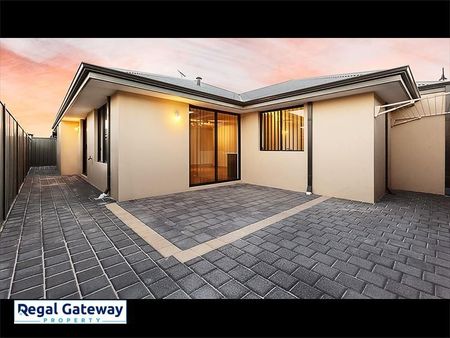 26 Sorbonne Turn, AUBIN GROVE WA 6164 - Photo 3