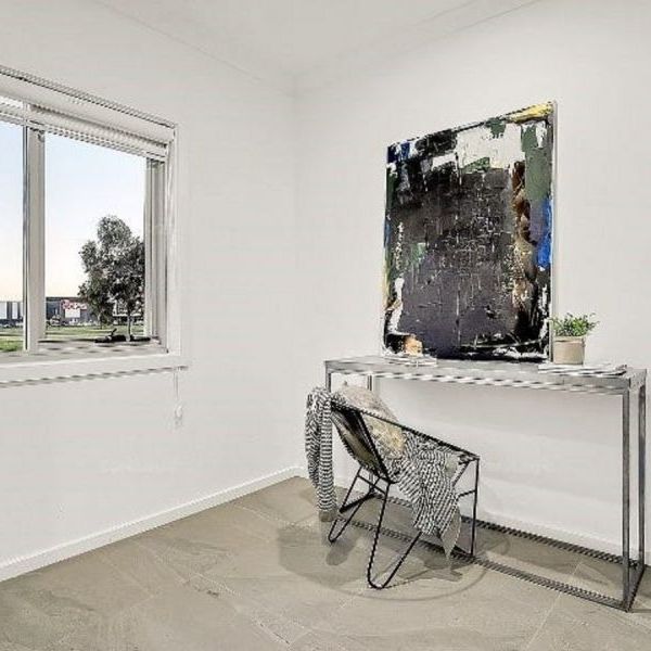 OPPOSITE CRAIGIEBURN CENTRAL - Photo 1