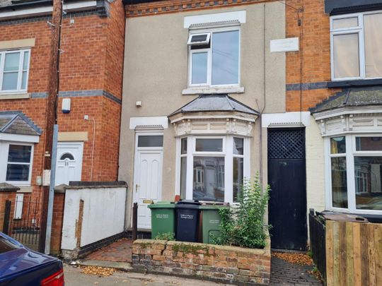 2 bedroom House To Let - Photo 1