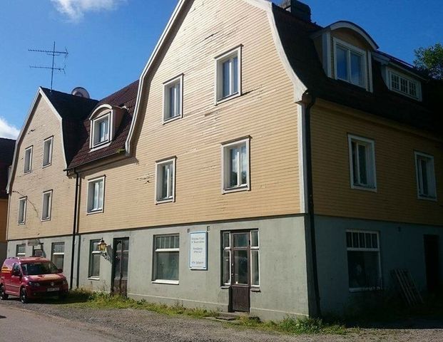 Tegelsmoravägen 9, Örbyhus - Photo 1