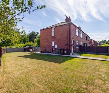 3 bedroom end of terrace house to rent - Photo 6