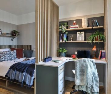 Premium 2 Bed Apartment - Photo 1