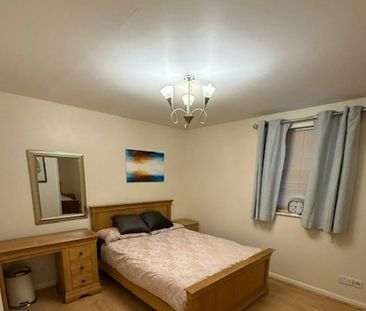 Maisonette to rent on - Photo 2