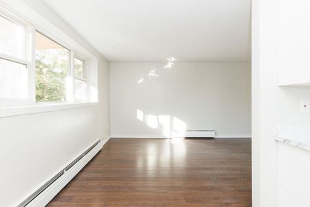 For Lease - 93 High Street, London South, Ontario - Photo 3