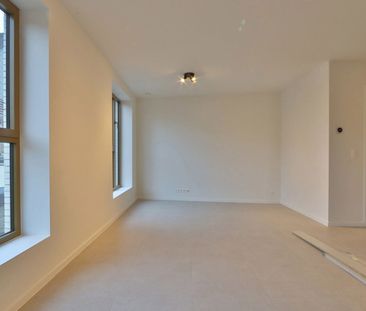 2 slpk BEN-appartement aan het station van Beveren! - Photo 1