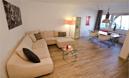 2 Zimmer in Düsseldorf - Foto 2