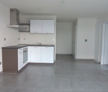 Location Appartement SAINT-LOUIS-LA-CHAUSSEE 706 € CC - Photo 3