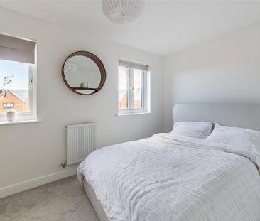 2 bedroom end of terrace house to rent - Photo 6