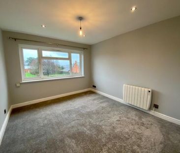 2 BED Flat To rent - Photo 4