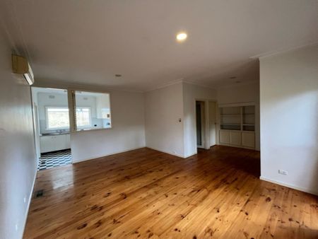 Perfectly Situated Two Bedroom Unit - Photo 4