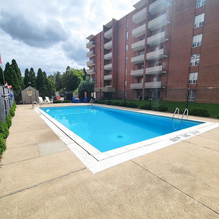 Regency Court Apartments - Speedvale -ALL INCLUSIVE - Photo 1