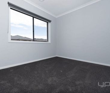 3 BEDROOM HOME - Photo 4