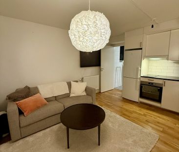 Storsjövägen, Årsta - Photo 1