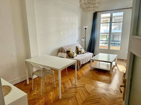 Deux pièces de 54m² avec balcon - Photo 1