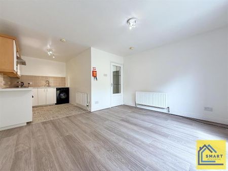 Apt 2, 164 Newtownbreda Road, Belfast, BT8 6PZ - Photo 2
