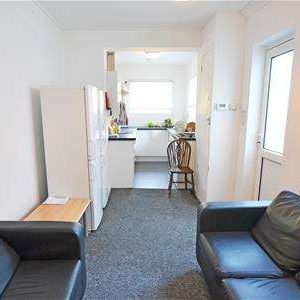 A Good House Share in Brighton Room 5 - Photo 1