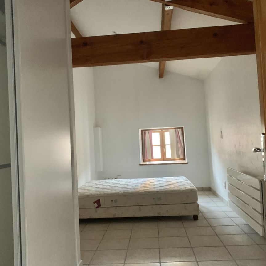 L22-175. CHARNAY CENTRE - Photo 1