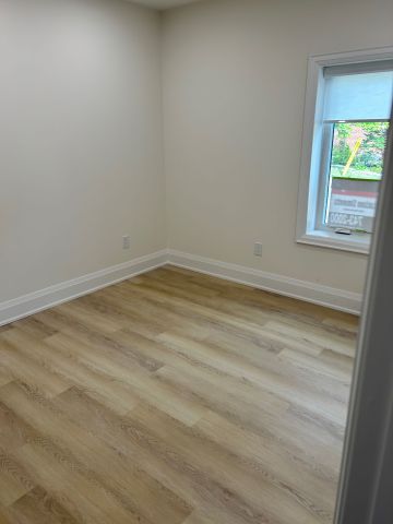 For Lease - 144 Wychwood Avenue, Toronto, Ontario - Photo 5