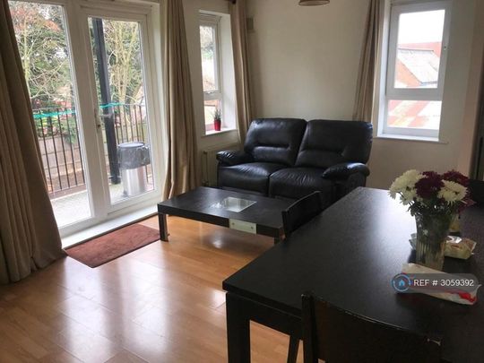 1 bedroom flat to rent - Photo 1